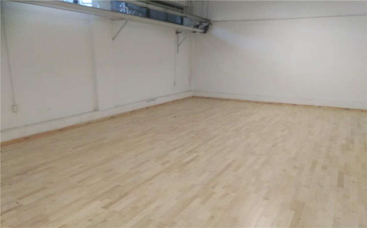 運動木地板施工具體需要哪些條件