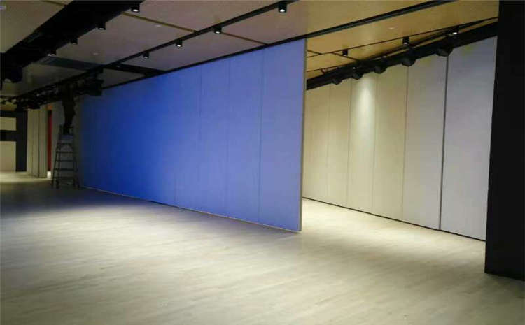 籃球場木地板養(yǎng)護，這些事絕不能做