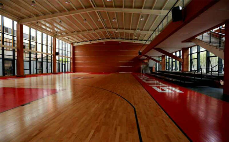 籃球場(chǎng)木地板養(yǎng)護(hù)