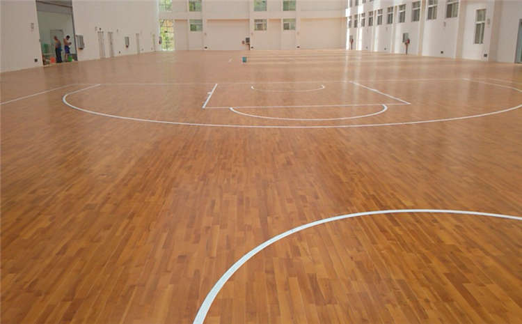 競(jìng)技體育場(chǎng)館用什么地鋪材料？