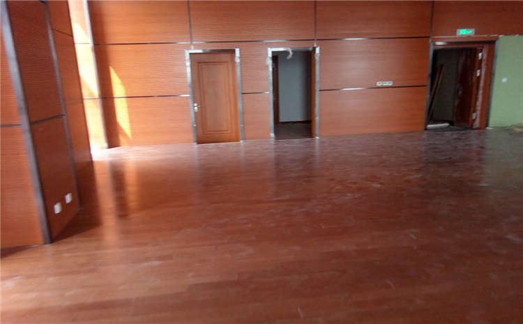 歐氏楓樺木舞臺(tái)木地板多少錢一平米？