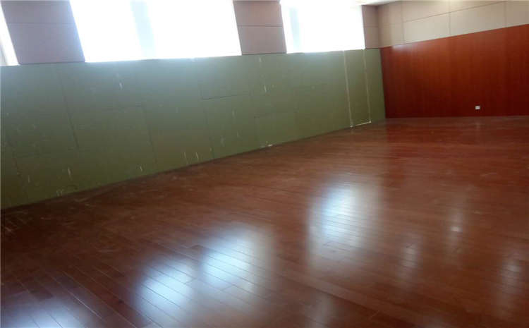 歐氏五角楓舞臺實木地板哪個牌子好？