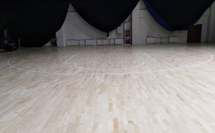 運動木地板秋天應該怎么保養(yǎng)