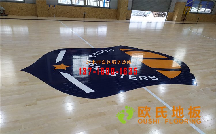 江蘇昆山市博瑞祥汽車籃球館木地板案例——?dú)W氏運(yùn)動木地板廠家