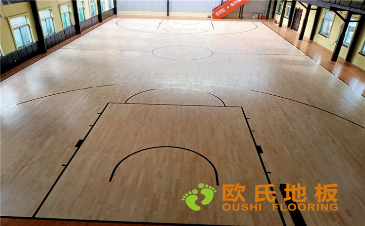 山西太原市小店區(qū)寇莊北街5-1號(hào)籃球館木地板案例—?dú)W氏運(yùn)動(dòng)木地板廠家