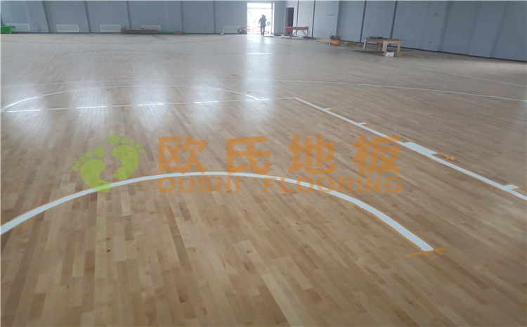 新疆沙雅縣順北油田籃球館木地板案例—?dú)W氏運(yùn)動(dòng)木地板廠家