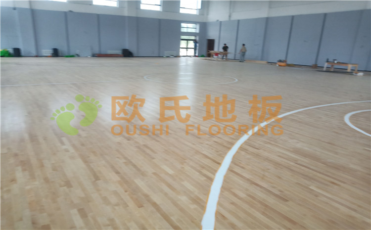 新疆沙雅縣順北油田籃球館木地板案例—?dú)W氏運(yùn)動(dòng)木地板廠家