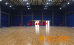 籃球場木地板應(yīng)該怎么選購？該怎么鋪設(shè)？